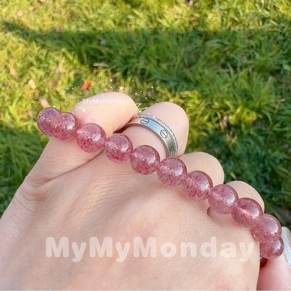 None Jewelry - Strawberry Quartz Bracelet 8mm